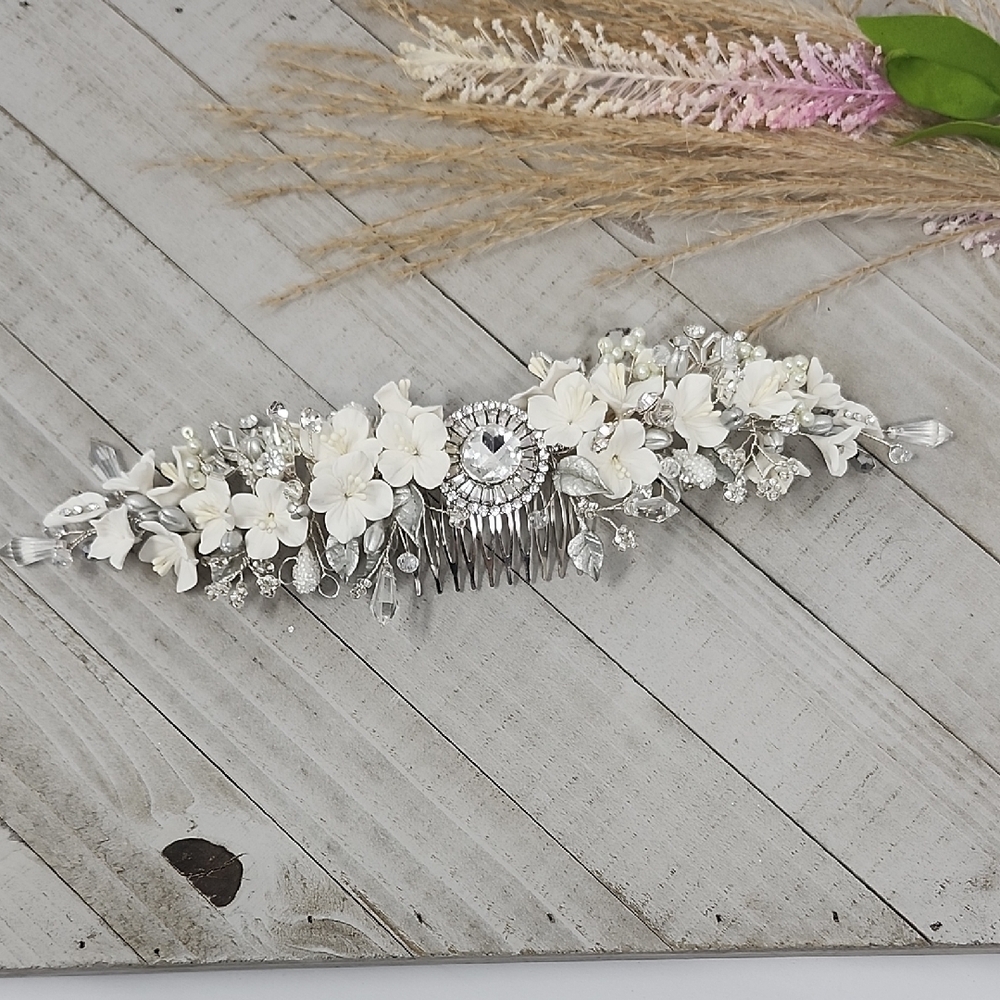 White and Silver Floral Hair Comb for Special Occasions
